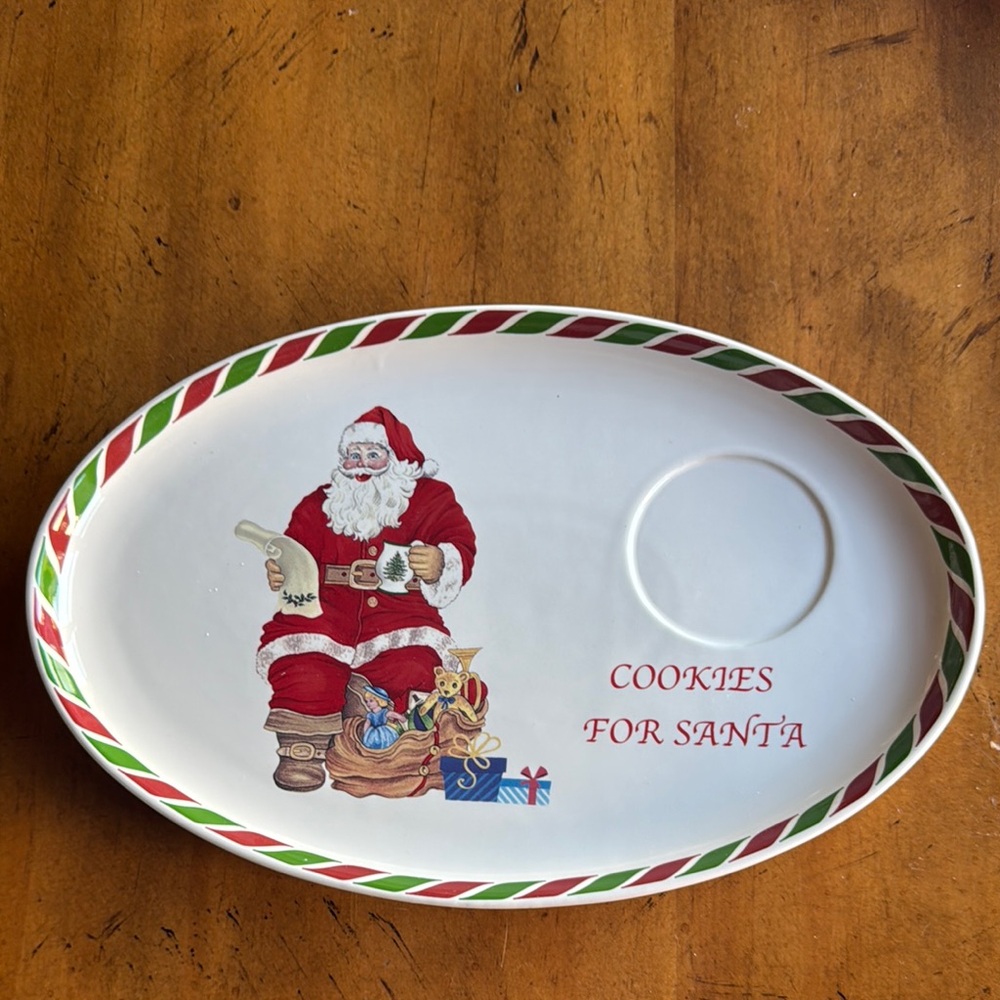 NWOT Spode Red and Green Festive Cookie Plate for Christmas